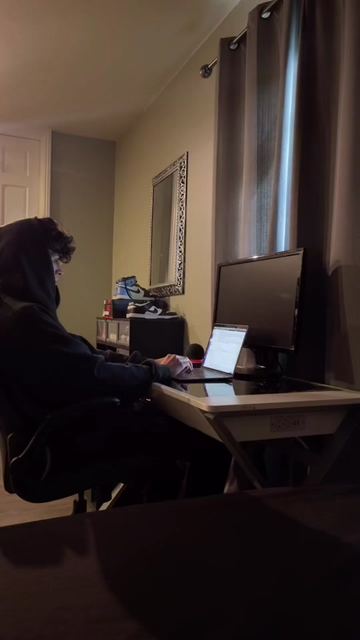 @andresortegaaa on TikTok for Anker, 17K views