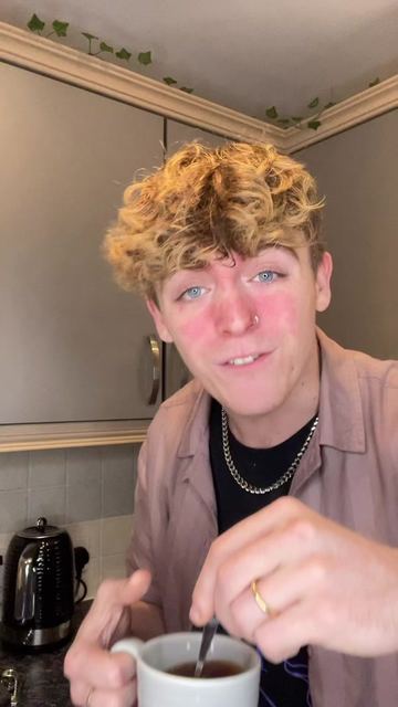 @itwasronnie on TikTok for Nebula & eufy (Anker Innovations), 85K views
